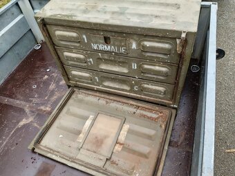 🪖 Originální vojenský muniční kufr – kovový box - 3