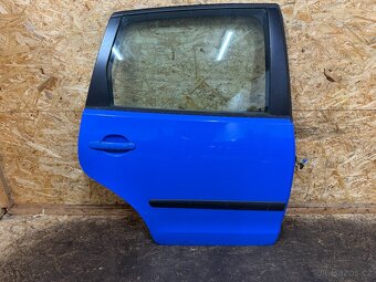 PRAVÉ ZADNÍ DVEŘE VW POLO 9N - 3