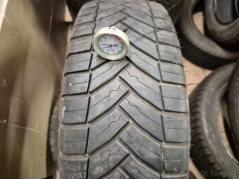 215/60 R17C MICHELIN (7mm) č.16045 - 3