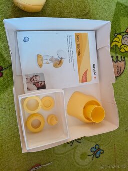 Odsávačka mléka Medela - 3