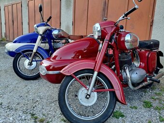 2x Jawa + sidecar Velorex - 3