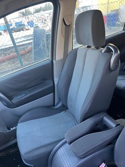 Renault Megane Scenic sedačky, sedadlo - 3