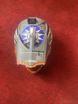 Helma W-Tec s brýlemi 100% - 3