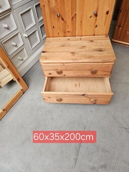 MASIVNÍ PŘEDSÍŇOVÝ VĚŠÁK SE ZRCADLEM - 3