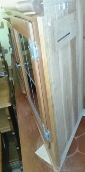 Dubová rohová vitrínky - 2 ks - 3