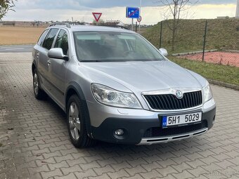Škoda Octavia II Scout - 3