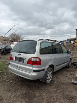 Ford Galaxy - 3
