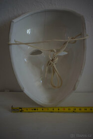 Benátská porcelánová maska v životní velikosti - 3