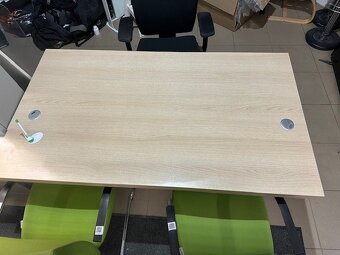 prodám stůl 160x90 deska dýha dub 2,5 cm - 3