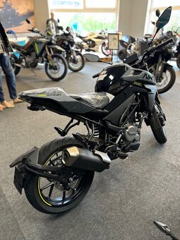 CFMOTO 300 NK - černá - 3