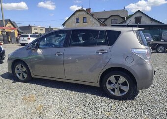 Toyota Verso 1.6 D-4D Panorama, Klima, Navi nafta manuál - 3