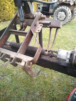 Nakladač unhz500 funkční - 3