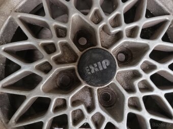 Kola 15" + zimní pneu Michelin - 3