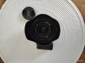 Sony NEX-5R - 3