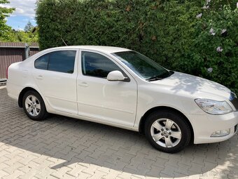 Škoda Octavia 2 Elegance 1.4TSI 90kW benzín, facelift - 3