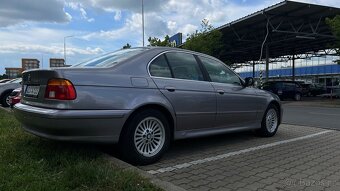BMW řady 5 E39 520i (125 kW) - 3