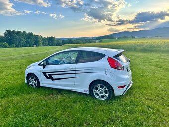 Ford fiesta - 3