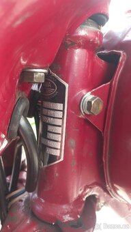 Jawa 250/592 - 3