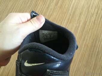 Boty zn. NIKE, UMBRO, PUMA vel. 30 a 31, 1x ZDARMA - 3