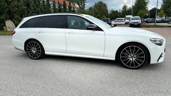 Mercedes Benz E220D 4matic AMG TOP STAV - 3