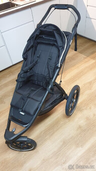 Thule Urban Glide 2 black, korba + sport a další doplnky. - 3