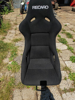RECARO SEDAČKY - 3