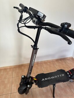 Elektrokoloběžka ANGWAT F1 - 3