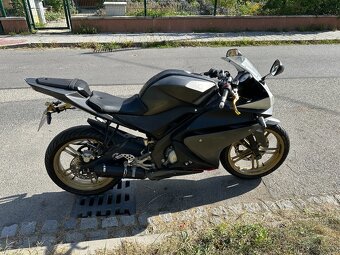 Yamaha YZF-R125 2012 - 3