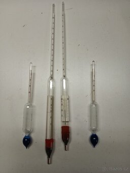 Laboratorní sklo - 3