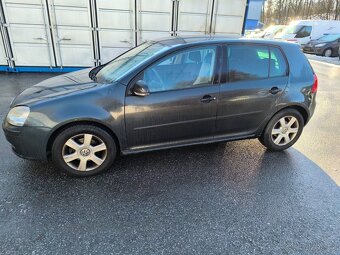 VW GOLF V 1,6i 75kW - 3