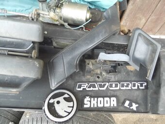 škoda fav. - 3