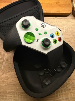 XBOX ELITE 2 ovladač - 3