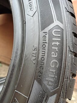 225/55 r18 zánovní zimní 8 mm 2023 - 3