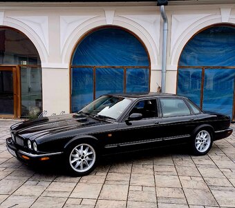 Jaguar xjr v8 supercharged - 3