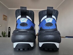 Nike Magmascape x Sacai - 3