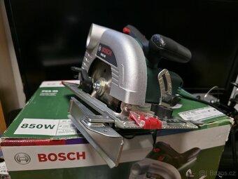 BOSCH Okružní pila PKS 40 + 2 kotouče - 3