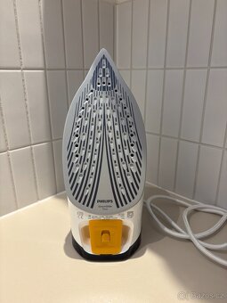 Žehlička Philips Azur 7000 Series - 3