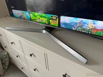 127cm 4K Samsung TV - 3