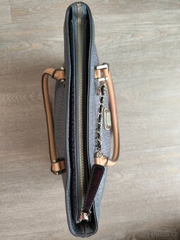 Kabelka Guess - 3