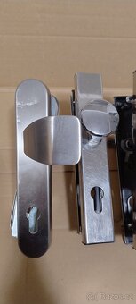 Bezpečnostni kovani - 3