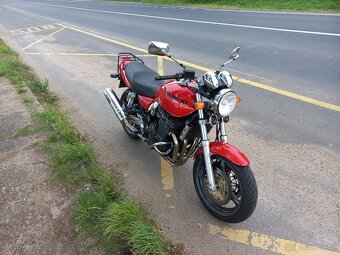 Suzuki GSX 750 Inazuma - 3