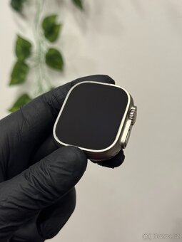 Apple Watch Ultra 2 - 3
