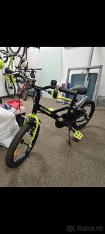 Dětské kolo Btwin 16 Dark hero 500 - 3