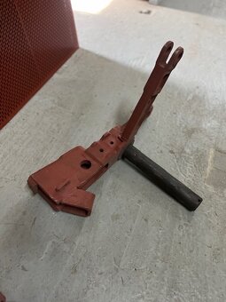 Náhradní díly Pluh B201 - 3