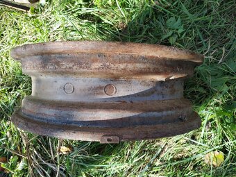 Disk kola - veterán - 3