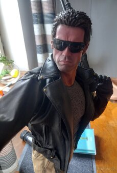 Sideshow Terminator - 3