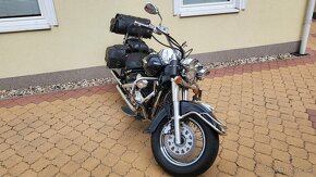 Suzuki VL 800 - 3