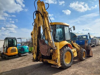 Traktorbagr New Holland - 3