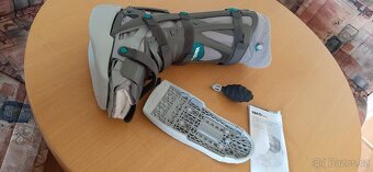 ortéza VACOped velikost M 40 - 45 - 3