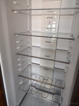 Chladnička Whirlpool velká bez mrazaku - 3
